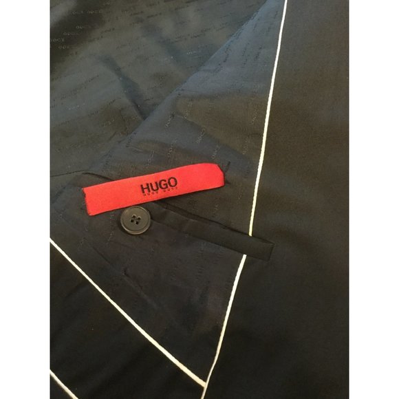 Hugo Boss Men's 2 Button Closure Black Blazer Suite Jacket Super 120 21" Chest - Picture 4 of 4